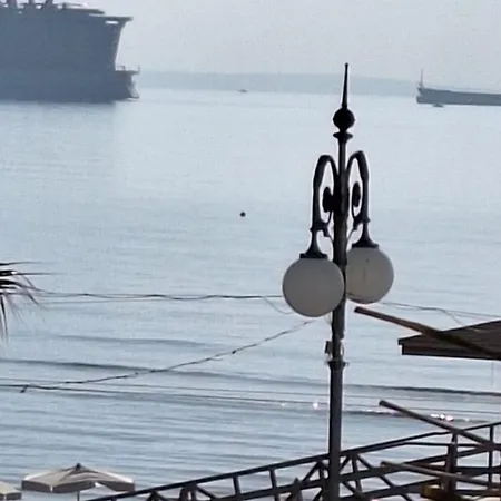 公寓 Paradise By The Sea